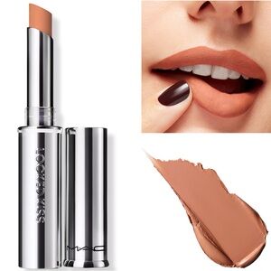 MAC NIB Locked Kiss 24‎ HR Lipstick 68 Teaser